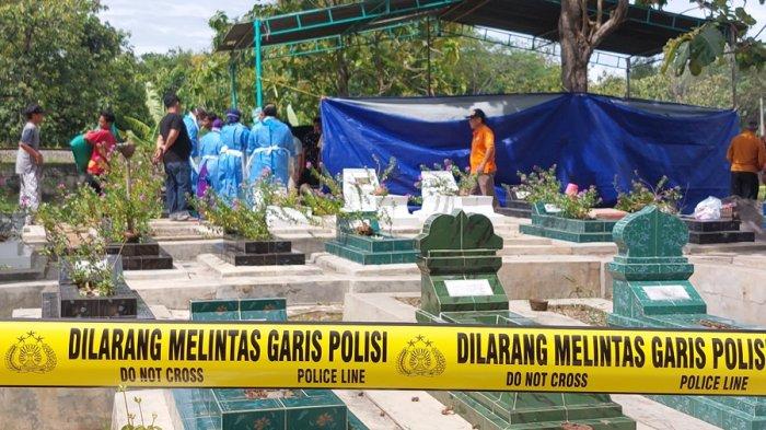 Kepolisian melakukan ekshumasi makam siswa SMK Negeri 4 Semarang, GRO (17) di TPU Bangunrejo, Desa Saradan, Kecamatan Karangmalang, Kabupaten Sragen pada Jumat (29/11/2024) siang.