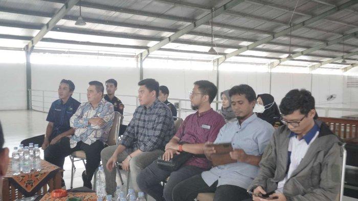FGD hingga Kunjungan Kepala Subdirektorat Impor, Bea Cukai Pantau Pelayanan Barang Kiriman