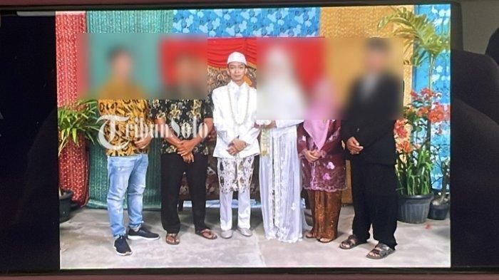 FOTO PERNIKAHAN. Ikhsan Nur Rasyidin (32) saat menikahi EAP. Ternyata semua itu terbongkar hanya kebohongan.