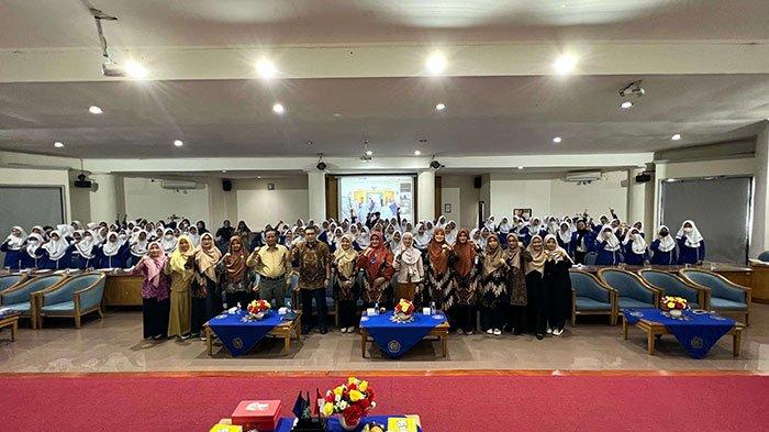 Fakultas Ilmu Kesehatan UMP Gali Peran Bidan dalam Pencegahan Penyakit Ginjal