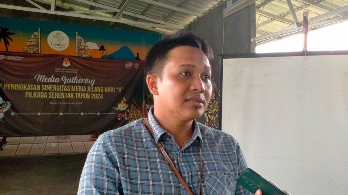 Komisioner KPU Kabupaten Pekalongan Divisi Hukum dan Pengawasan, Fatkhuddin.