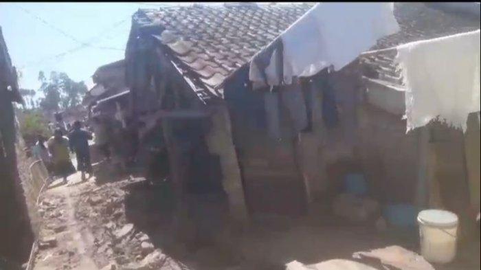  Gempa bumi berkekuatan 5.0 magnitudo mengguncang Kabupaten Bandung dan daerah Garut sekitar pukul 09.41 WIB pada Rabu (18/9/2024.