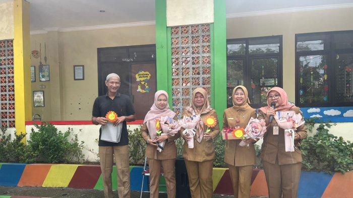 Peringatan Hari Guru Nasional di TK Negeri Ngaliyan Kota Semarang menjadi momen spesial bagi siswa dan para guru serta staf.