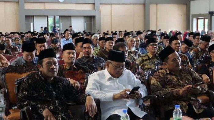 Halalbihalal UIN Walisongo Semarang: Lagu dan Ilmu