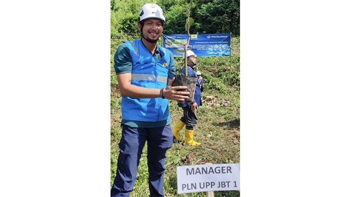Hijaukan Hutan di Proyek PLTA Upper Cisokan, PLN tanam pohon bersama Perhutani dan Masyarakat