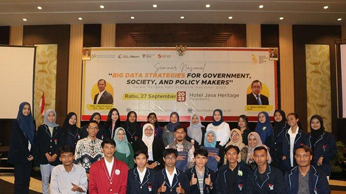 IT Telkom Purwokerto dan Badan Pusat Statistik (BPS) Kabupaten Banyumas menyelenggarakan seminar nasional dengan tema 