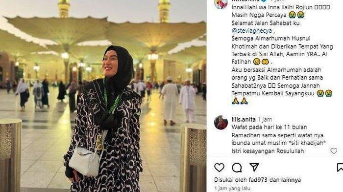 Fitri Carlina nangis sampai kirim doa usai dengar kabar meninggalnya Stevie Agnecya