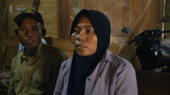 ISTRI KORBAN - Istri korban tewas diracun, Maspupah saat ditemui di rumahnya, Dukuh Wangil, Desa Sambonganyar, Kecamatan Ngawen, Kabupaten Blora, Senin (03/03/2025).