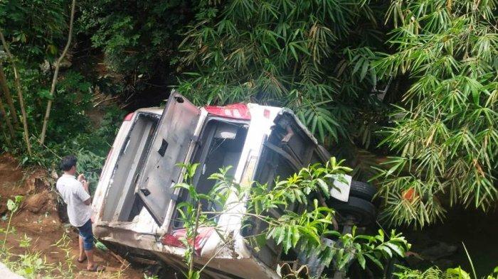 Kondisi bus yang kecelakaan di Siroto, Desa Randusari, Kecamatan Kepil, Kabupaten Wonosobo, Rabu (22/1/2025).