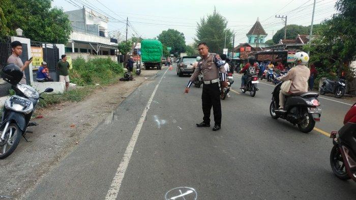 Kecelakaan terjadi di Jalan Rembang-Blora turut desa Sulang, Kecamatan Sulang Kabupaten Rembang, (3/10/2024).