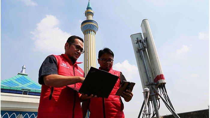 Kesiapan Jaringan RAFI : Dengan kesiapan infrastruktur konektivitas broadband yang difokuskan pada 444 titik keramaian di berbagai wilayah Indonesia, Telkomsel berharap dapat membuka lebih banyak peluang kebersamaan dan keberkahan Ramadan hingga momen Idulfitri nanti.