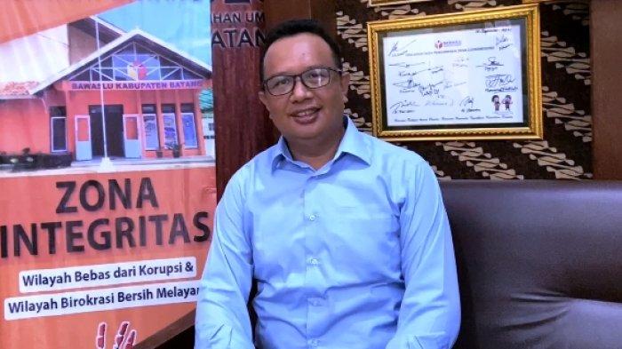 Ketua Bawaslu Batang, Mahbrur