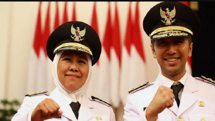 Pasangan Khofifah Indar Parawansa dan Emil Dardak.