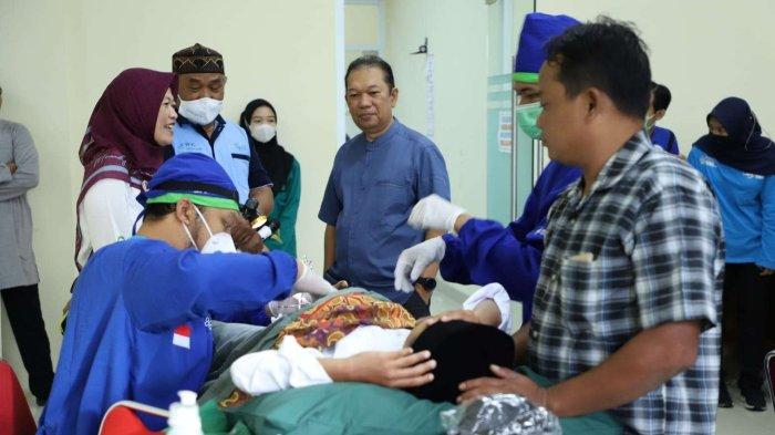 Kilang Cilacap mengadakan khitanan massal yang diselenggarakan Baituzzakah Pertamina (Bazma) RU IV Cilacap, Sabtu (8/7/2023).