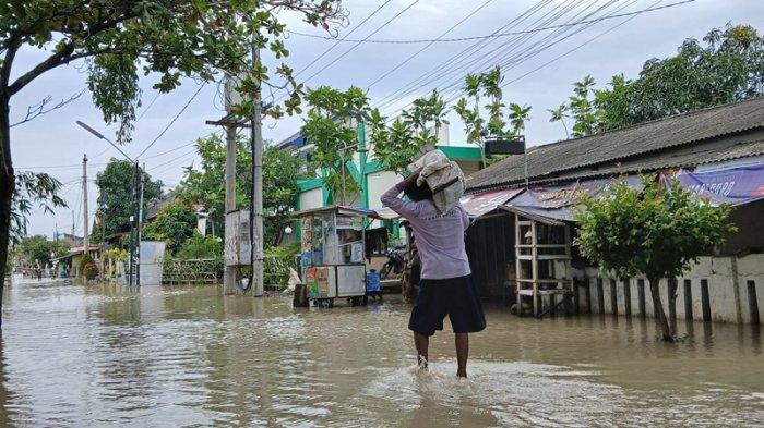 Kondisi genangan air yang masih terjadi di beberapa wilayah Kabupaten Brebes, Selasa (21/1/2025).