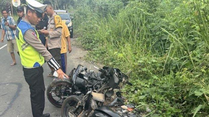 Kondisi motor korban kecelakaan di Lubuklinggau.

Artikel ini telah tayang di TribunSumsel.com dengan judul Breaking News : Seorang Siswi di Lubuklinggau Tewas Usai Kecelakaan Adu Kambing Saat Pergi Sekolah, https://sumsel.tribunnews.com/2024/07/15/breaking-news-seorang-siswi-di-lubuklinggau-tewas-usai-kecelakaan-adu-kambing-saat-pergi-sekolah?page=all.
Penulis: Eko Hepronis | Editor: Slamet Teguh