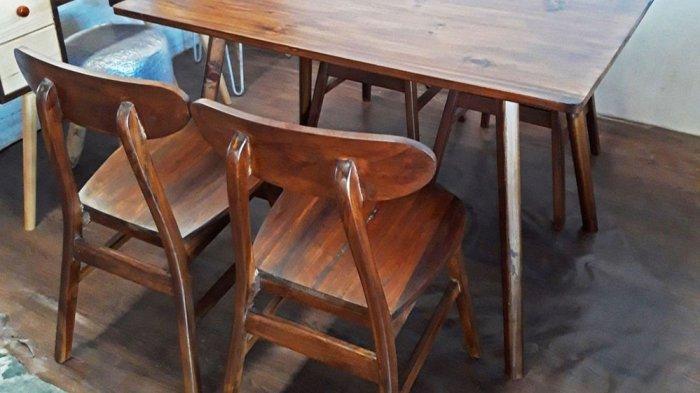 Kristiyanto Sulap Kayu Palet Jadi Furniture dan Aneka Perabot Hiasan