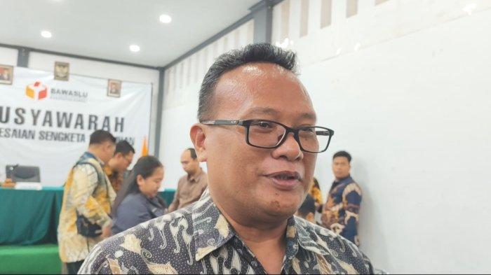 Kuasa hukum Dico M Ganinduto - Ali Nurudin, Fajar Saka 