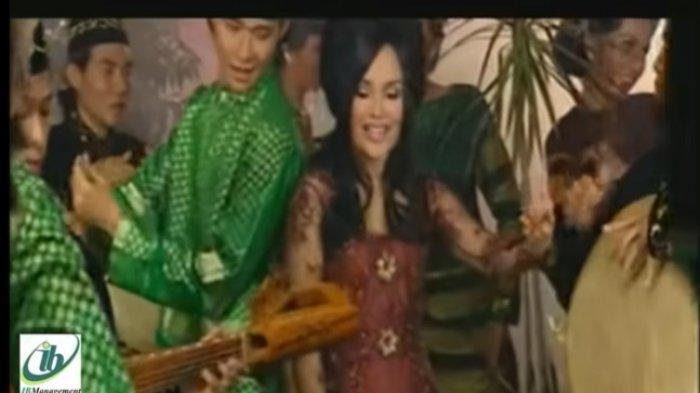 Lirik Laksmana Raja Di Laut Terlengkap dan Paling Populer