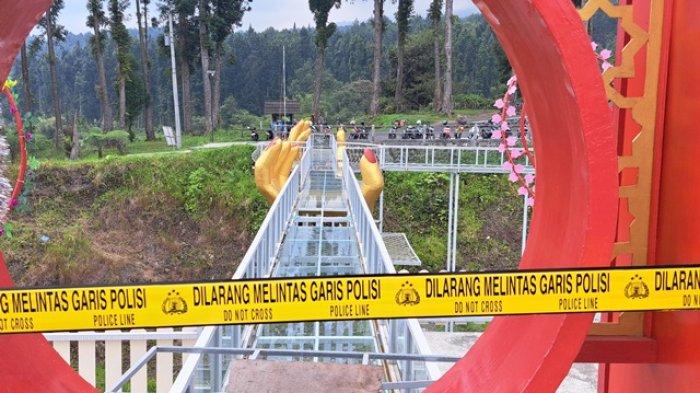 Lokasi TKP wisatawan tewas terjatuh dari wahana jembatan kaca Wisata Hutan Pinus Limpakuwus, Kecamatan Sumbang, Kabupaten Banyumas, Rabu (25/10/2023) sekira pukul 10.00 WIB.