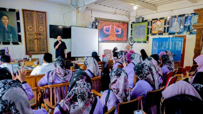 Dukungan Komunitas MUA Jepara kepada Paslon Mas Wiwit-Gus Hajar di Pilkada Jepara 2024.