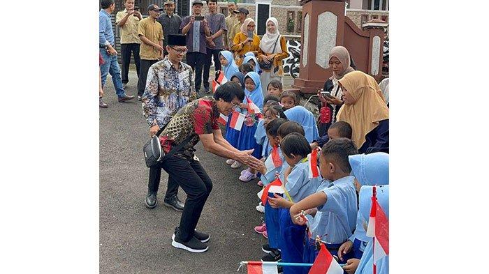 Mahasiswa Institut Teknologi Telkom Purwokerto Kedatangan Kak Seto Saat KKNT di Purbalingga