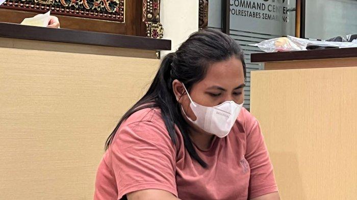 Masiroh (33) seorang ART Semarang ditangkap polisi lantaran melakukan penganiayaan terhadap dua balita.