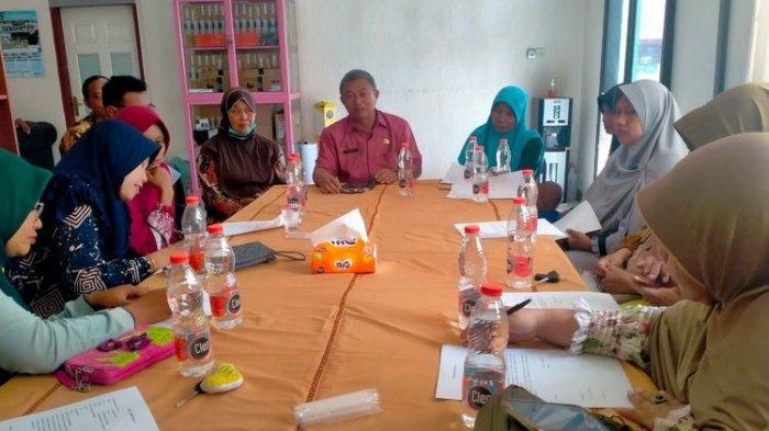 Mediasi yang dilaksanakan usai insiden siswi dibotaki di SMPN 1 Sukodadi, Lamongan, Jawa Timur.