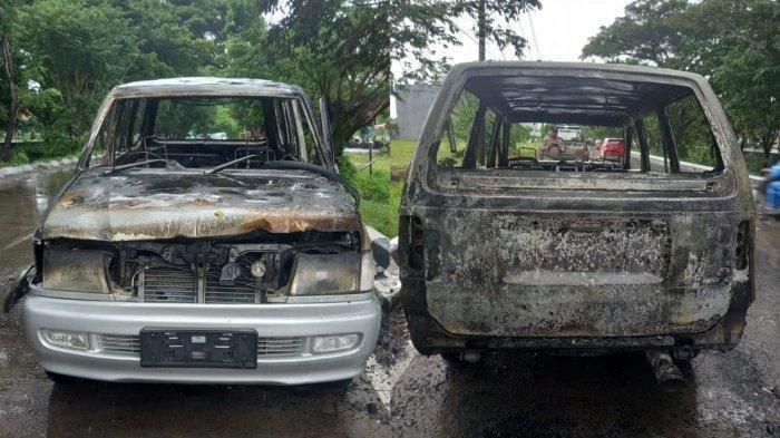 Mobil terbakar di jalan Metro Tanjung Bunga Makassar ternyata mobil dinas Pemkab Jeneponto yang sudah lama hilang. (tribun timur)
