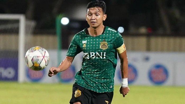 Naik Pangkat Jadi Briptu, Striker Timnas Dendy Sulistiawan Promosi di Kepolisian dan Bhayangkara FC