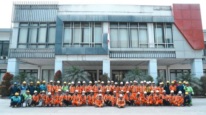 PT Semen Gresik menggelar menggelar Genba & Safety Observation Tour (SOT) yang diikuiti oleh puluhan karyawan di area produksi PT Semen Gresik Pabrik Rembang (Selasa, 8 April 2025).