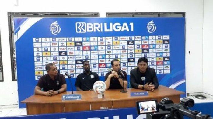 Pelatih PSIS Semarang, Gilbert Agius dalam konferensi pers pasca-laga lawan PSS Sleman di Stadion Maguwoharjo, Jumat (21/7/2023).