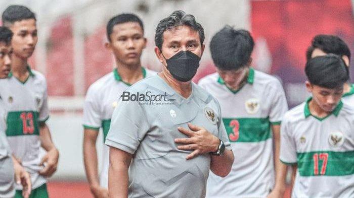Pelatih timnas U-17 Indonesia, Bima Sakti.