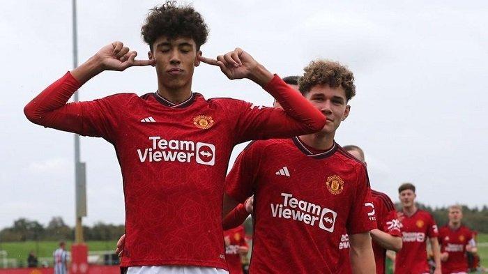 Penyerang Muda Manchester United Ethan Wheatley Dikabarkan Berdarah Malaysia dan Indonesia