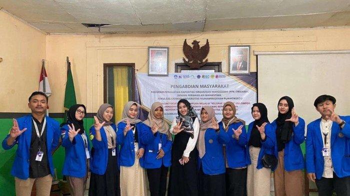 Peresmian Sekolah Perempuan Kelompok Akademik Gumelem Berdaya Putri (Kelopak Gayatri) di Balai Desa Gumelem Kulon, Kecamatan Susukan, Kabupaten Banjarnegara, Senin (10/11/2023) kemarin.