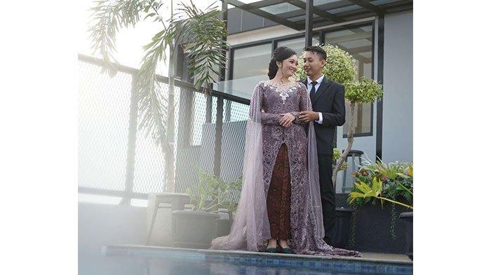 Pernikahan Romantis di Poolside Rooftop, Ciptakan Momen Tak Terlupakan
