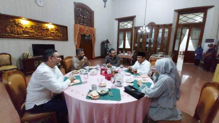 Pertemuan Pj Bupati Kudus Muhammad Hasan Chabibie dengan Minhaj Welfare Foundation di Pendopo Kabupaten Kudus, Rabu (14/2/2024).