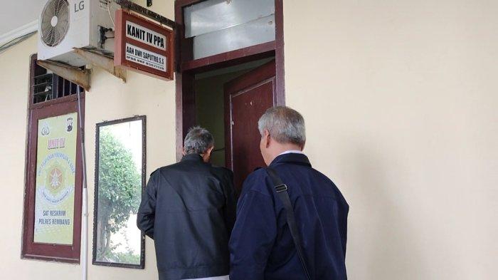 Pihak Sekolah Saat Memenuhi Panggilan dari Polres Rembang