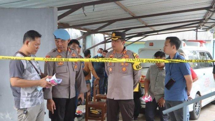 Polisi olah TKP losmen di Lampung Tengah tempat ditemukannya korban yang anggota Polri meninggal di bawah ranjang.