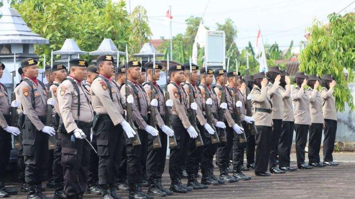 Polres Wonogiri Gelar Ziarah Dan Tabur Bunga Di TMP Mojoroto