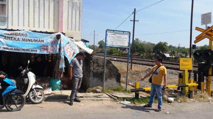 Polsek Jati saat menangani kasus motor warga yang tertukar di Kecamatan Jati, Kabupaten Blora, Rabu (10/7/2024). 