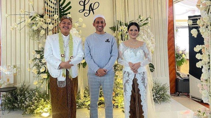 Potret Pernikahan Nopek Novian dan Yulia Lorena di Blora (4)