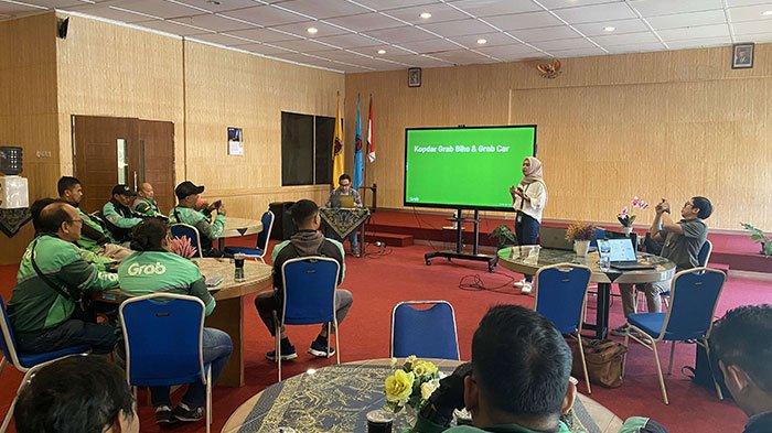 Presentasi dari perwakilan Grab Semarang, Kamis (21-09-2023)