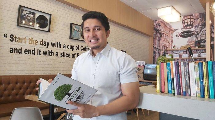 Rama Sahid (39), pengusaha sekaligus konsultan bisnis dan komunikasi, warga Kelurahan Debonglor, Kota Tegal.