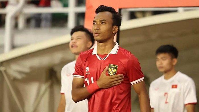 Robi Darwis, Penggawa Persib Bandung Andalan Timnas Indonesia.