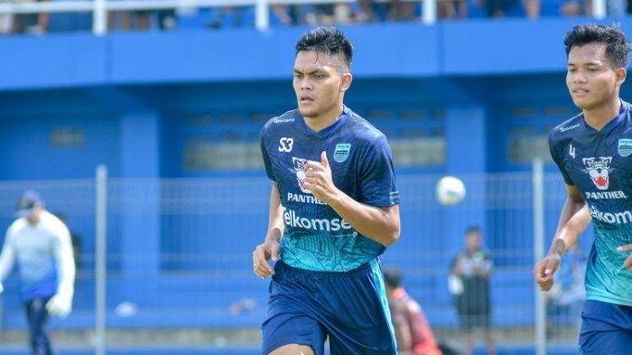 Rachmat Irianto, pemain Persib Bandung.