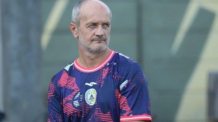 Pelatih PSS Sleman, Risto Vidakovi.