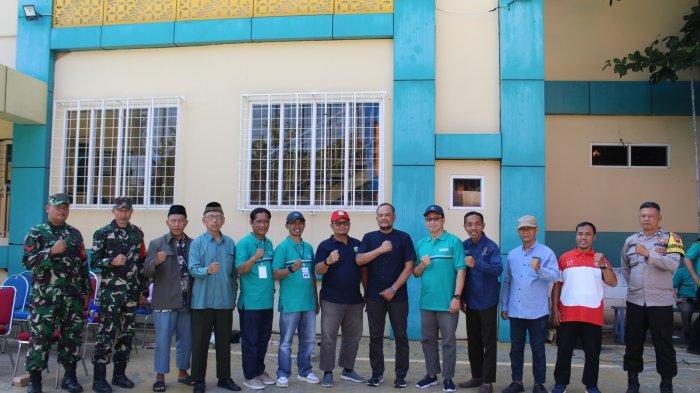 STIKES Semarang bersama LDII Kota Semarang sukses menggelar Turnamen Futsal STIKES Semarang Cup 2024 untuk remaja LDII usia SMA. Acara yang berlangsung selama dua hari, yakni Sabtu dan Minggu, 20-21 Juli 2024, ini diikuti oleh 16 tim dari berbagai kecamatan di Kota Semarang.