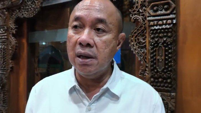 TOL PEJAGAN-CILACAP - Bupati Banyumas Sadewo Tri Lastiono. Bupati Sadewo menyebut proyek Tol Pejagan-Cilacap akan segera direalisasikan dan saat ini masih dalam tahap pemetaan.