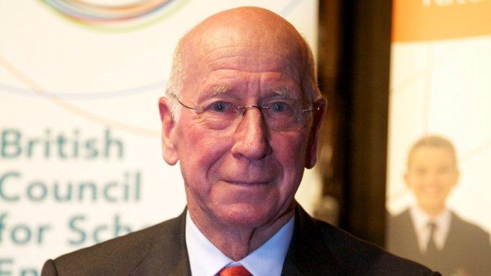 Pemain legenda Manchester United, Sir Bobby Charlton.